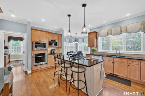 3 North Point Landing Avon CT 06001