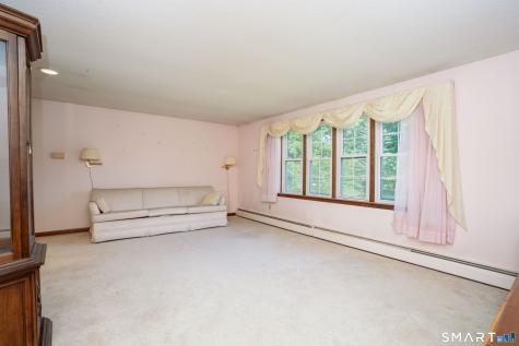 3 Springwood Road Farmington CT 06032