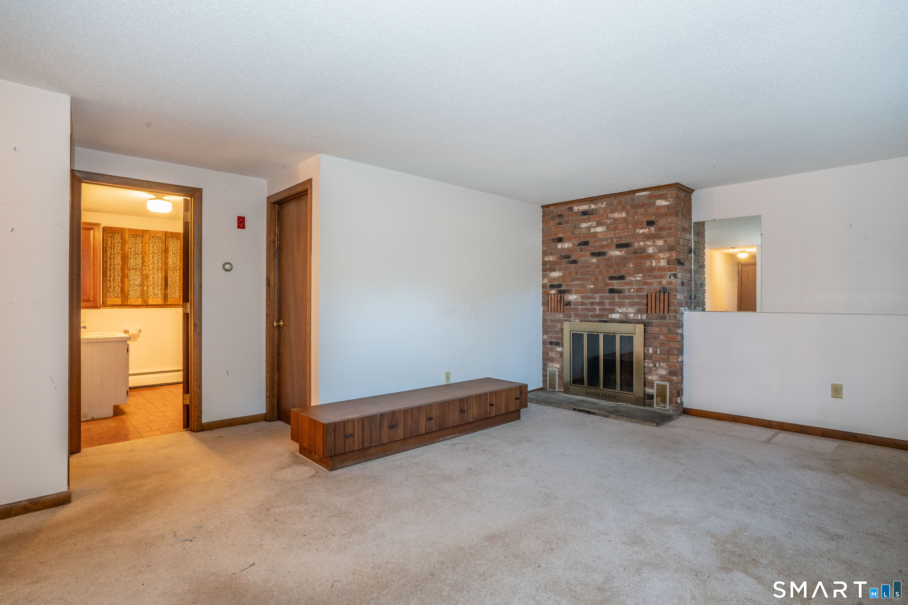 3 Springwood Road Farmington CT 06032