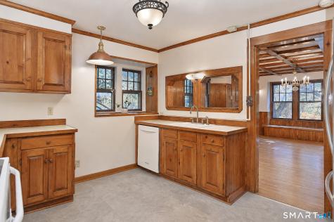363 State Route 37 New Fairfield CT 06812