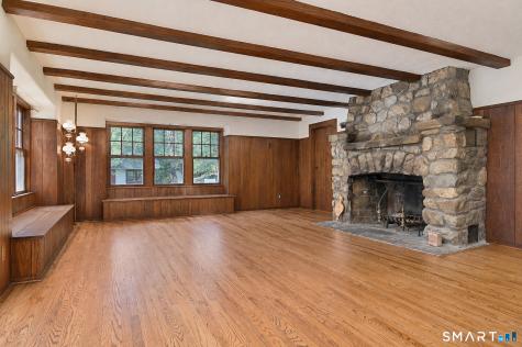363 State Route 37 New Fairfield CT 06812