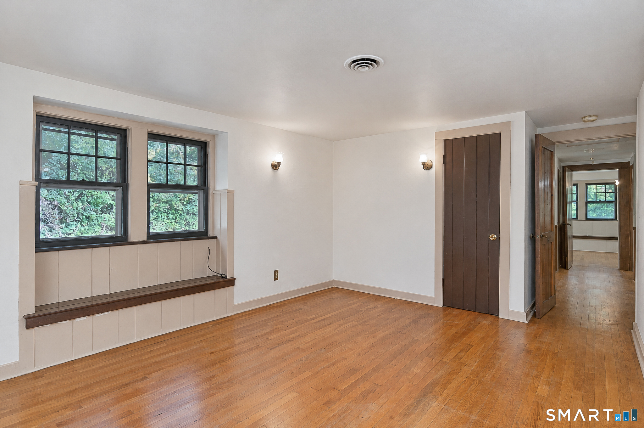 363 State Route 37 New Fairfield CT 06812