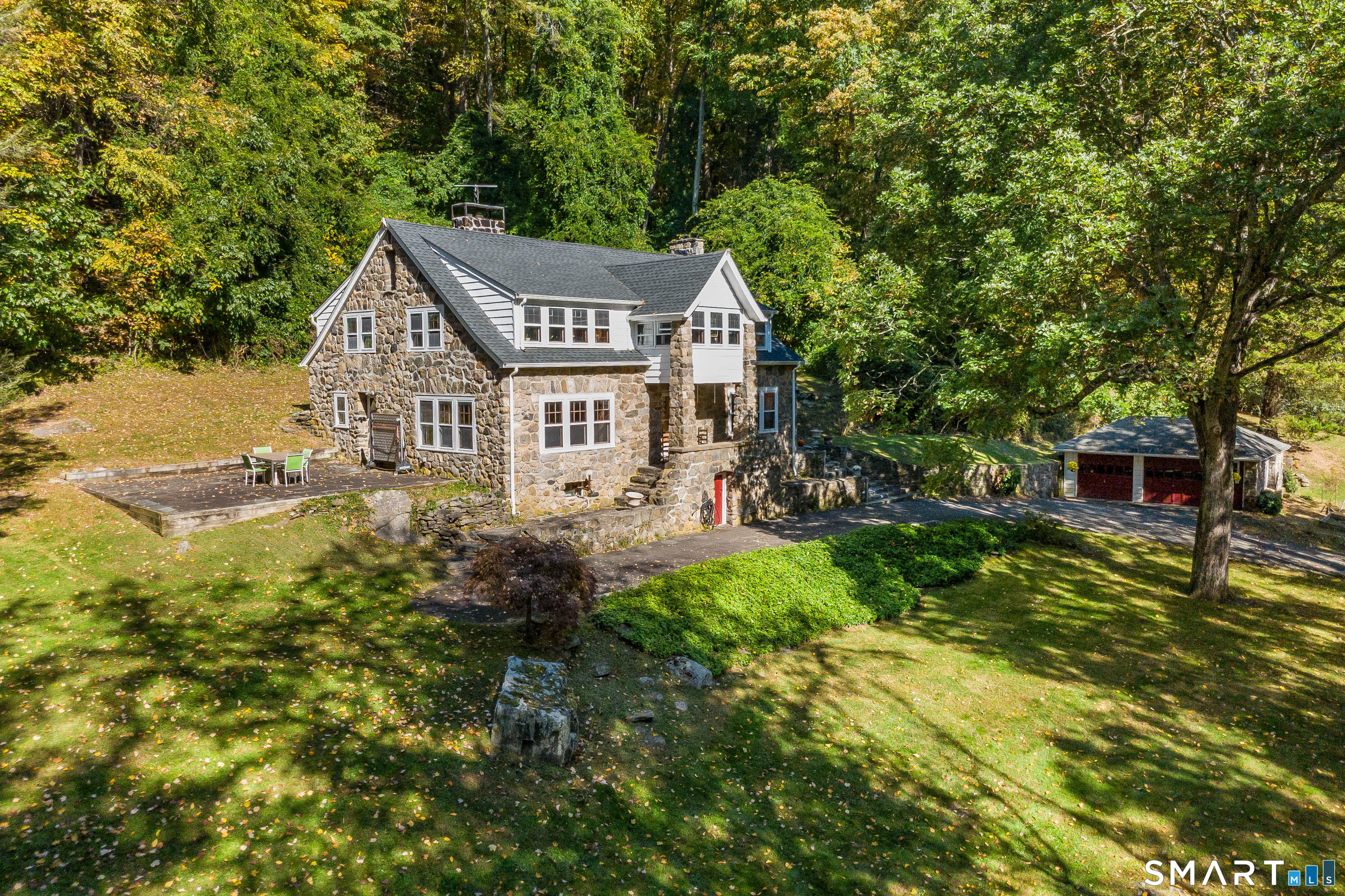 363 State Route 37 New Fairfield CT 06812