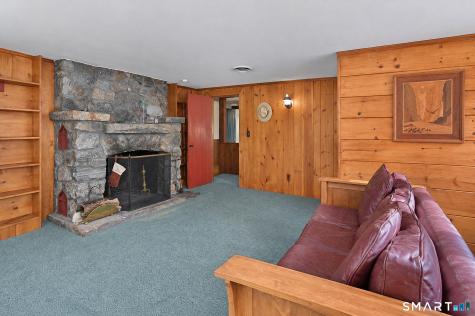 363 State Route 37 New Fairfield CT 06812