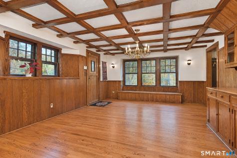 363 State Route 37 New Fairfield CT 06812