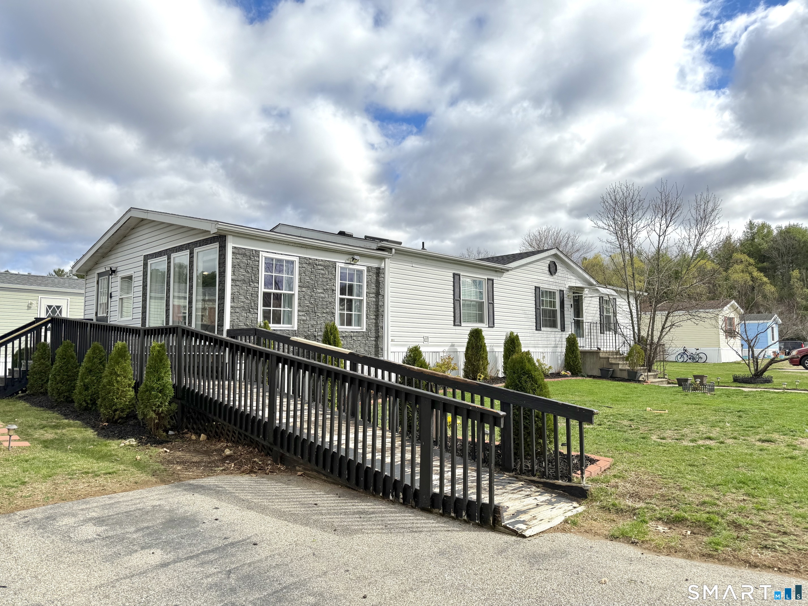 3 Elizabeth Lane Windham CT 06256