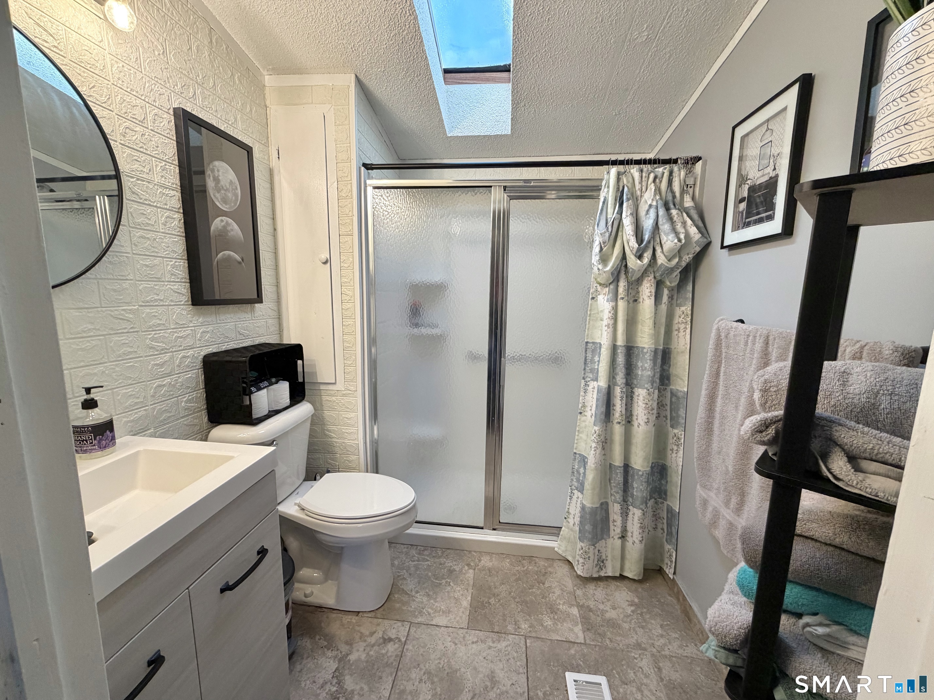 3 Elizabeth Lane Windham CT 06256