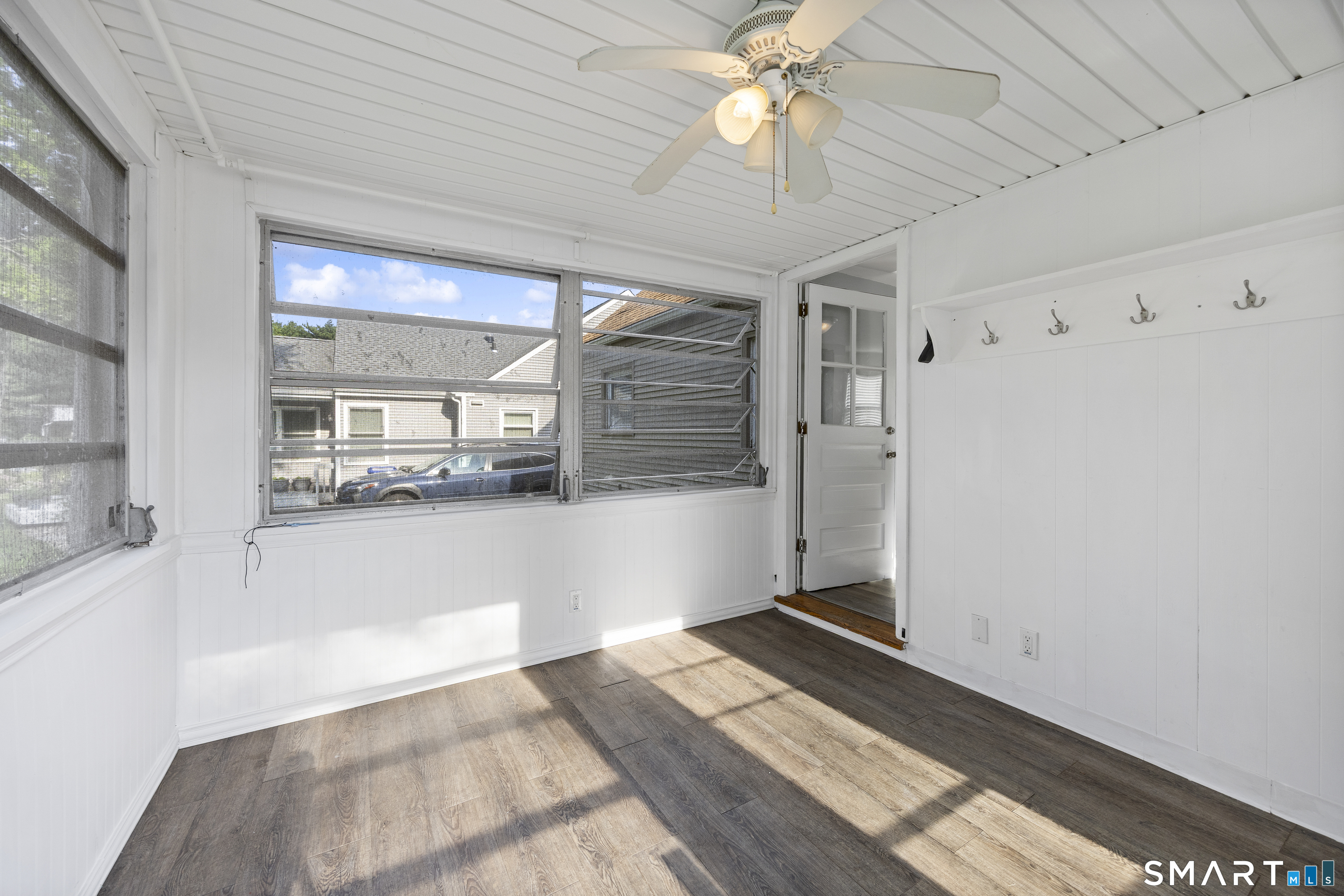 39 Whiteside Street Newington CT 06111