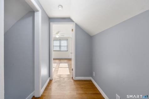 39 Whiteside Street Newington CT 06111