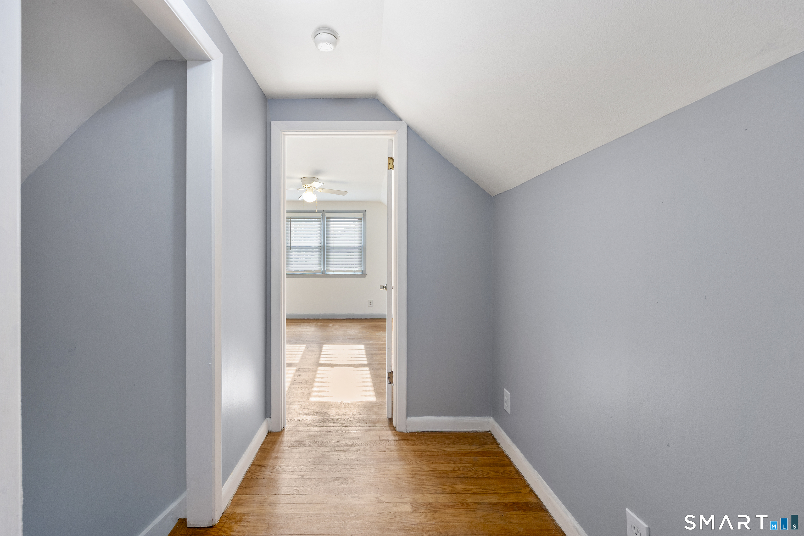39 Whiteside Street Newington CT 06111