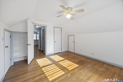39 Whiteside Street Newington CT 06111