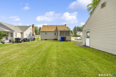 39 Whiteside Street Newington CT 06111