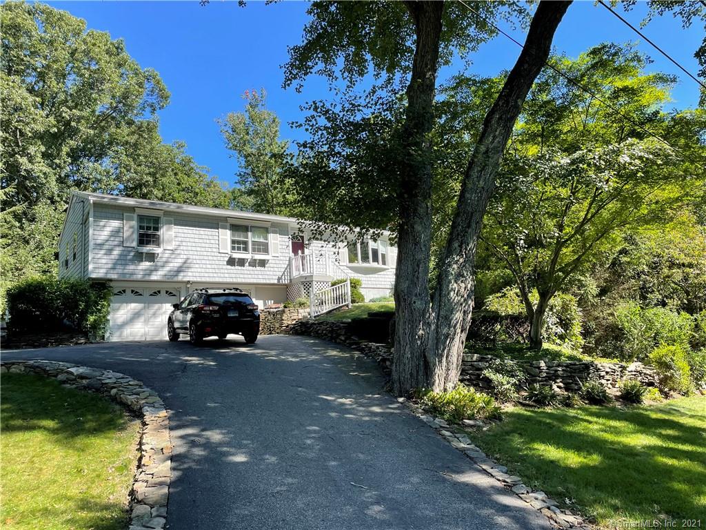 6 Sherwood Lane Shelton CT 06484