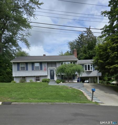9 Glenridge Drive Ansonia CT 06401