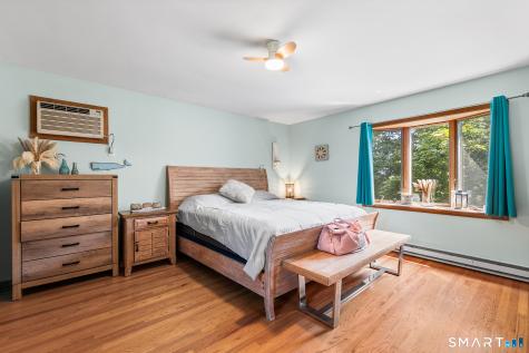 9 Glenridge Drive Ansonia CT 06401