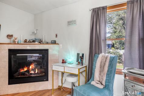 9 Glenridge Drive Ansonia CT 06401