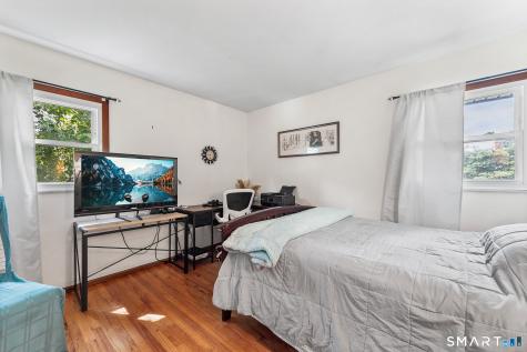 9 Glenridge Drive Ansonia CT 06401