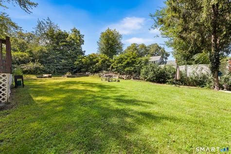 9 Glenridge Drive Ansonia CT 06401