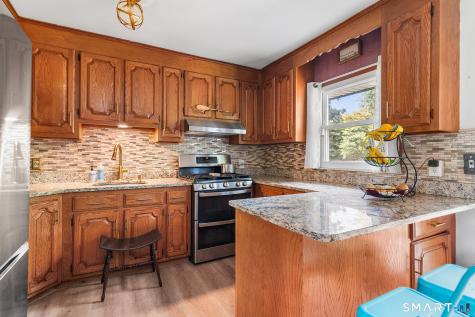 9 Glenridge Drive Ansonia CT 06401