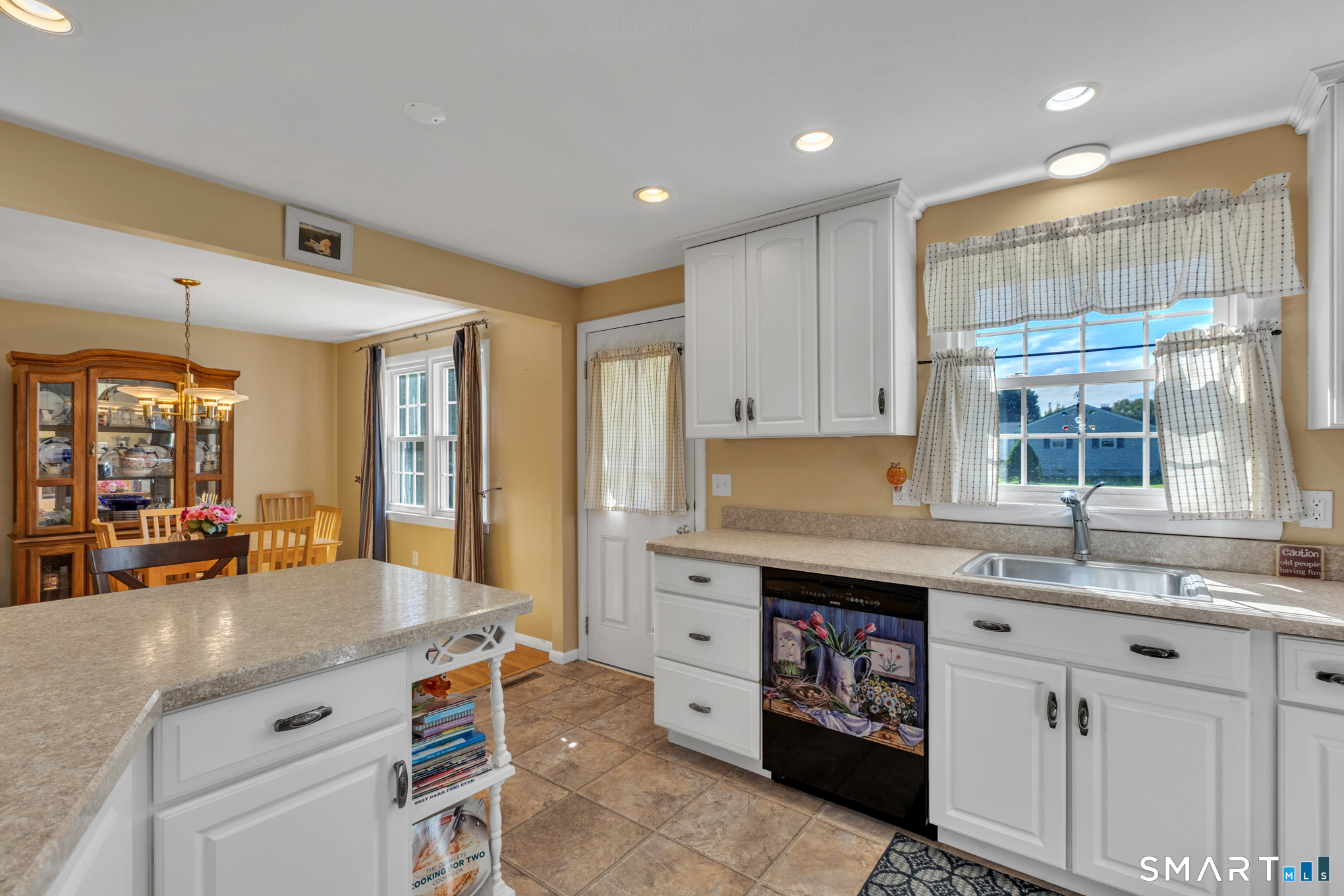 179 Kelly Road South Windsor CT 06074