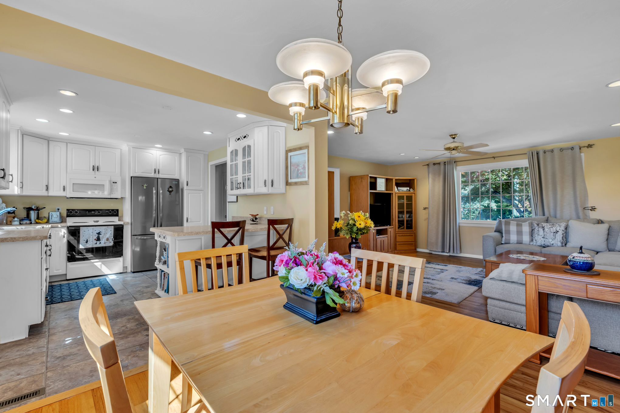 179 Kelly Road South Windsor CT 06074