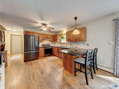 37 Grickis Lane Naugatuck CT 06770
