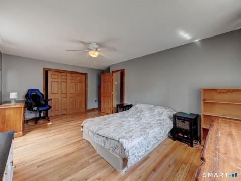 37 Grickis Lane Naugatuck CT 06770