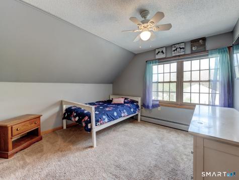 37 Grickis Lane Naugatuck CT 06770