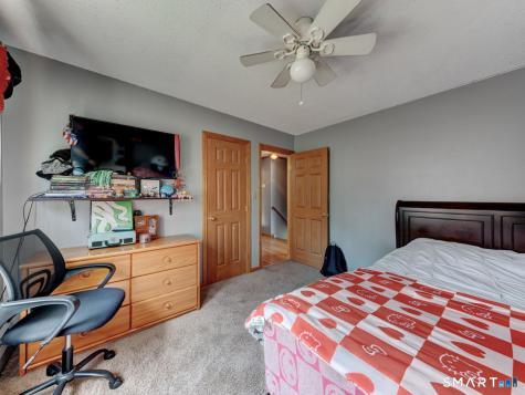 37 Grickis Lane Naugatuck CT 06770