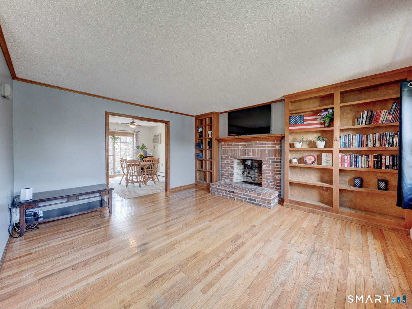 37 Grickis Lane Naugatuck CT 06770
