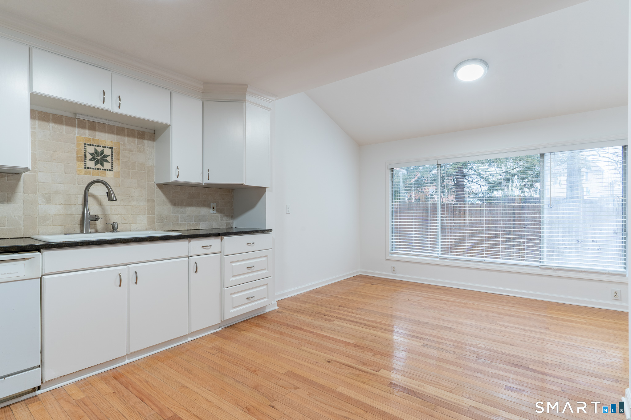 252 Melville Drive Fairfield CT 06825