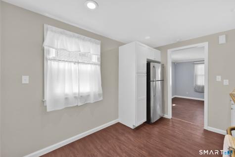 7 James Street East Haven CT 06512