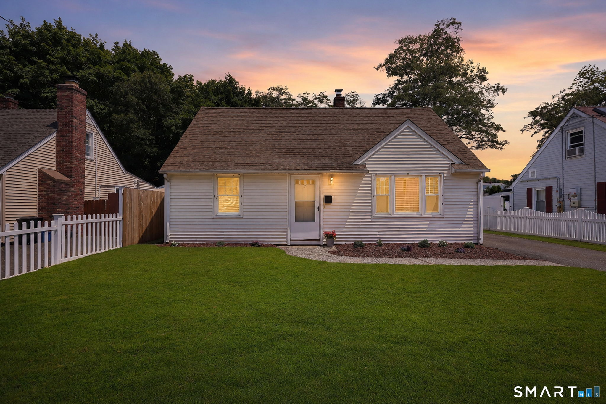 7 James Street East Haven CT 06512