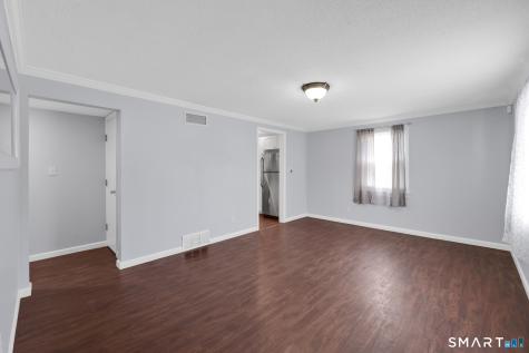 7 James Street East Haven CT 06512