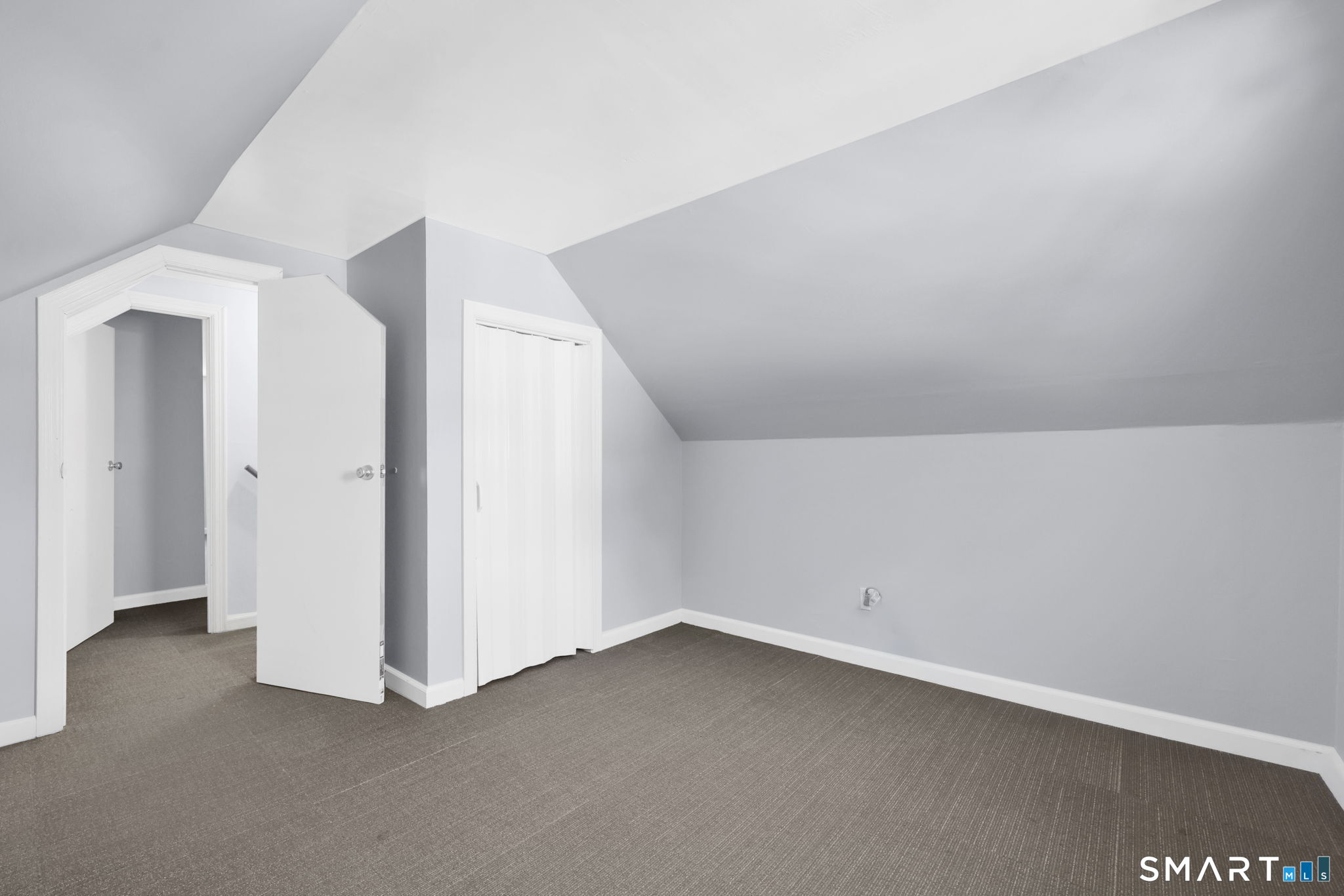 7 James Street East Haven CT 06512