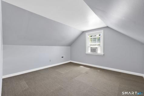 7 James Street East Haven CT 06512