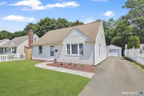 7 James Street East Haven CT 06512