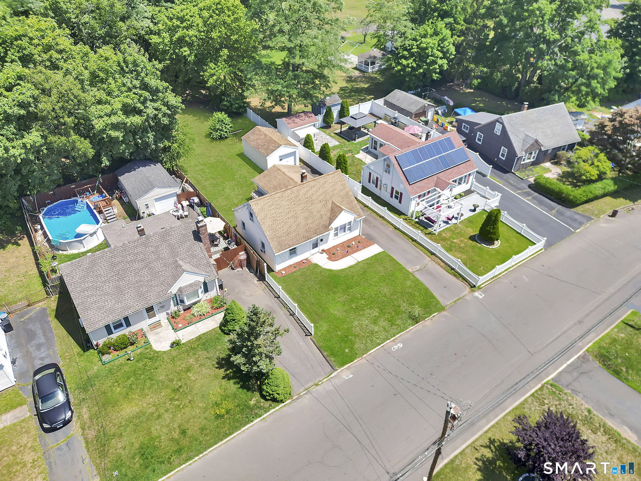 7 James Street East Haven CT 06512