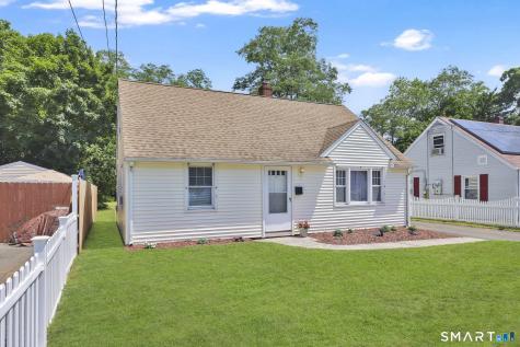 7 James Street East Haven CT 06512