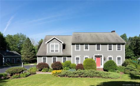19 Abbott Farms Middlebury CT 06762