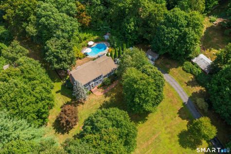 21 Phyllis Lane Newtown CT 06470