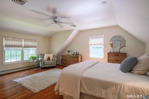 21 Phyllis Lane Newtown CT 06470