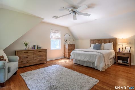 21 Phyllis Lane Newtown CT 06470