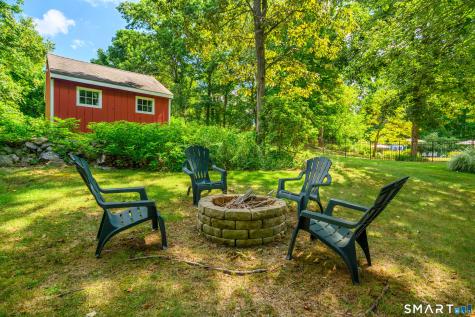 21 Phyllis Lane Newtown CT 06470