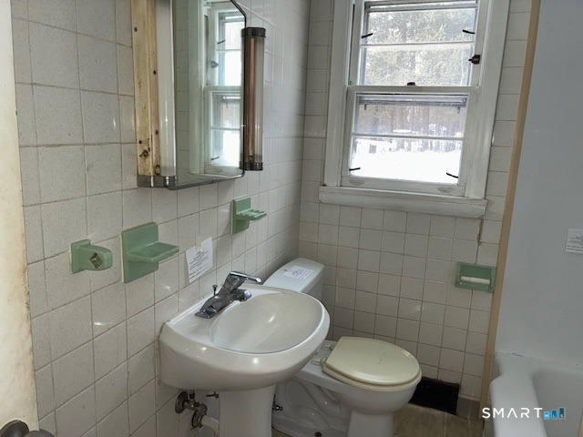 23 Woodpark Drive Watertown CT 06795
