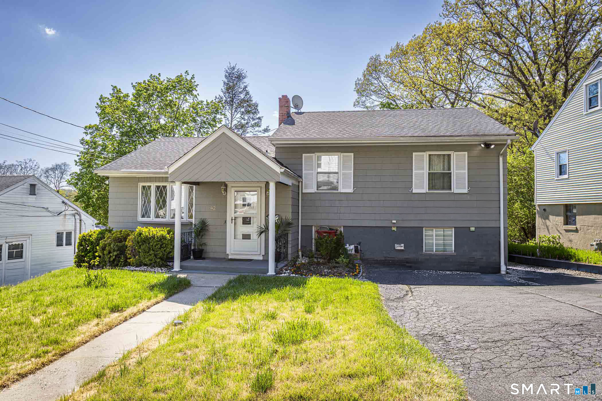 42 Coppola Terrace Derby CT 06418