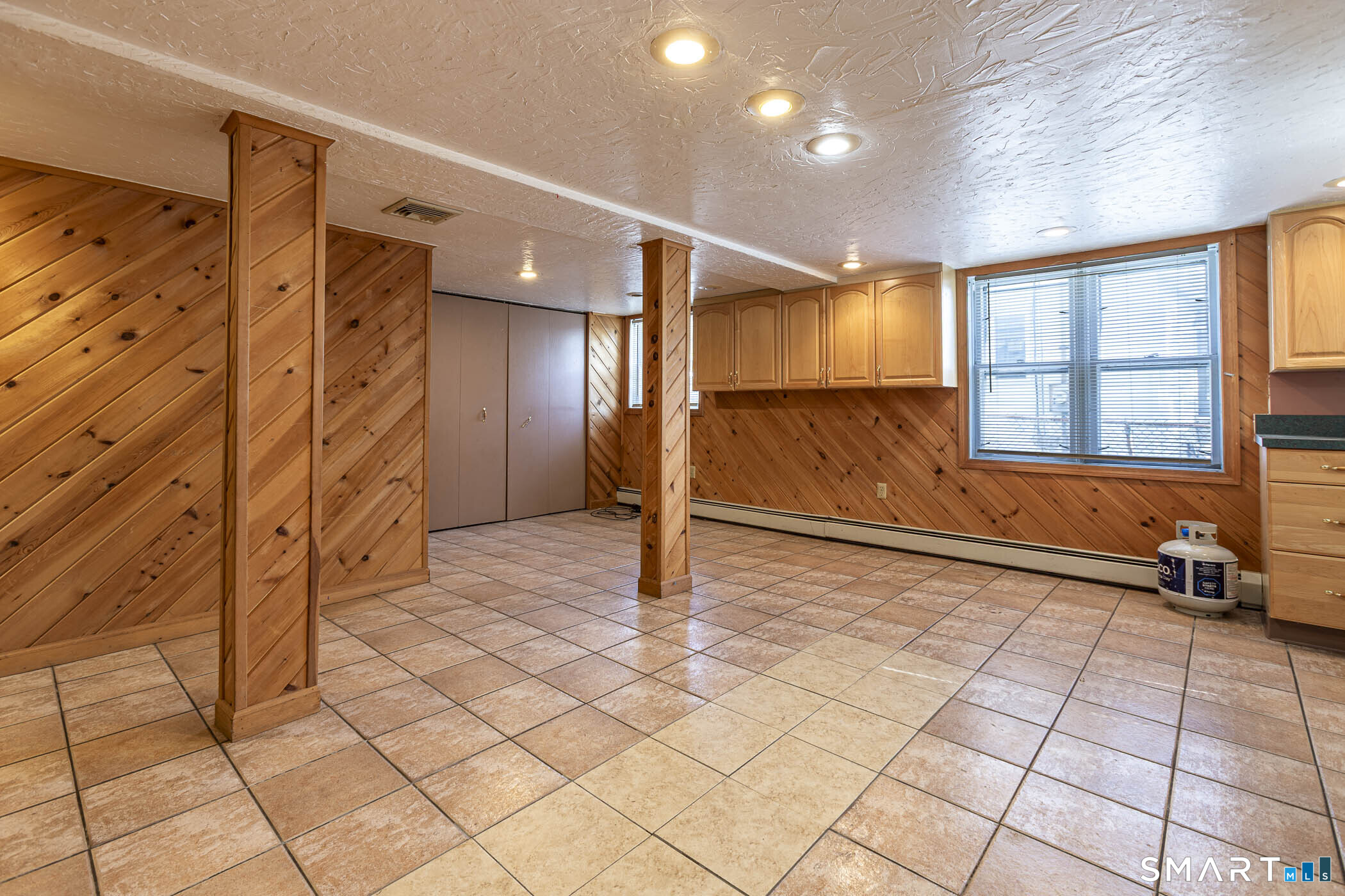 42 Coppola Terrace Derby CT 06418