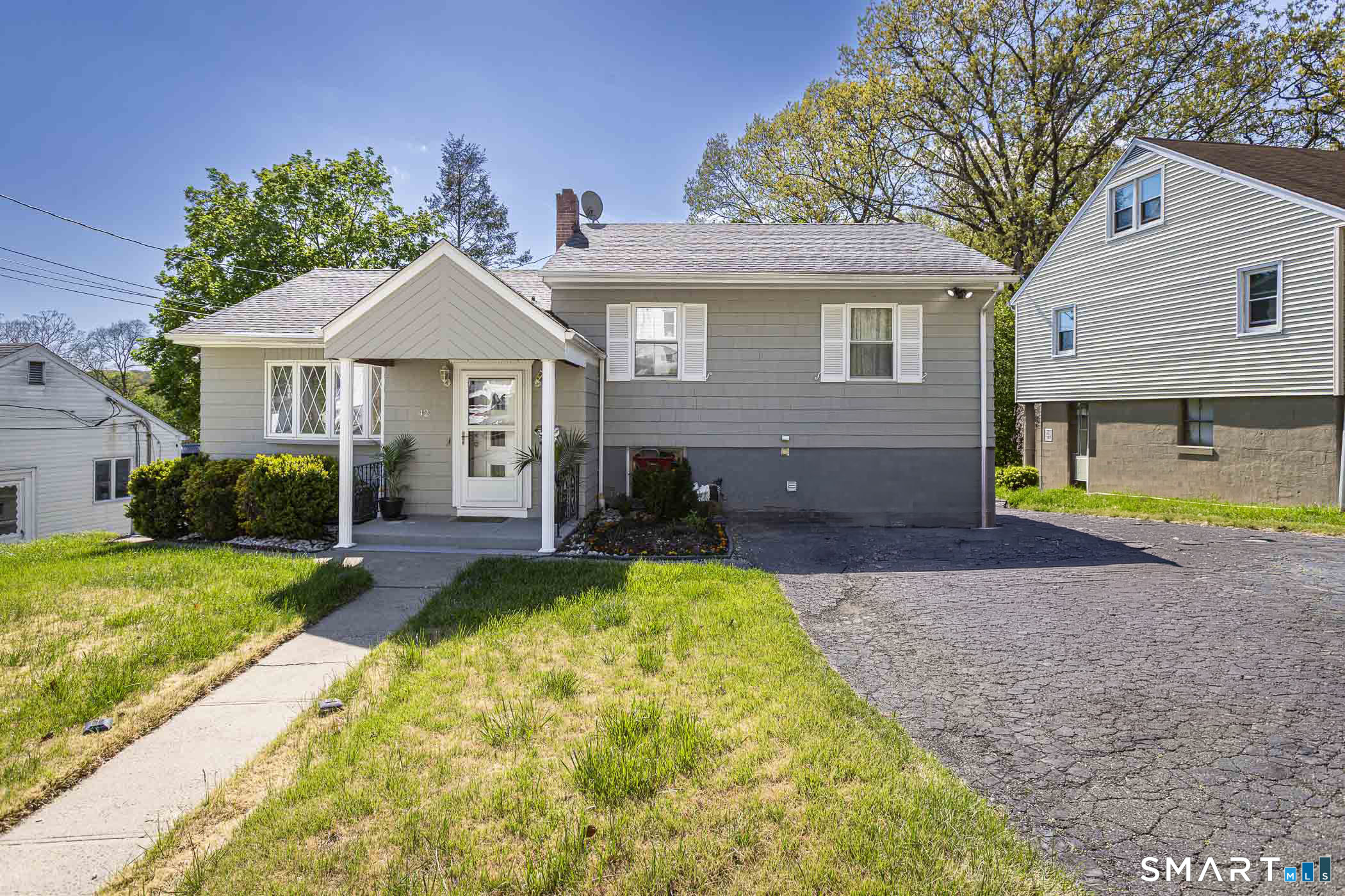42 Coppola Terrace Derby CT 06418