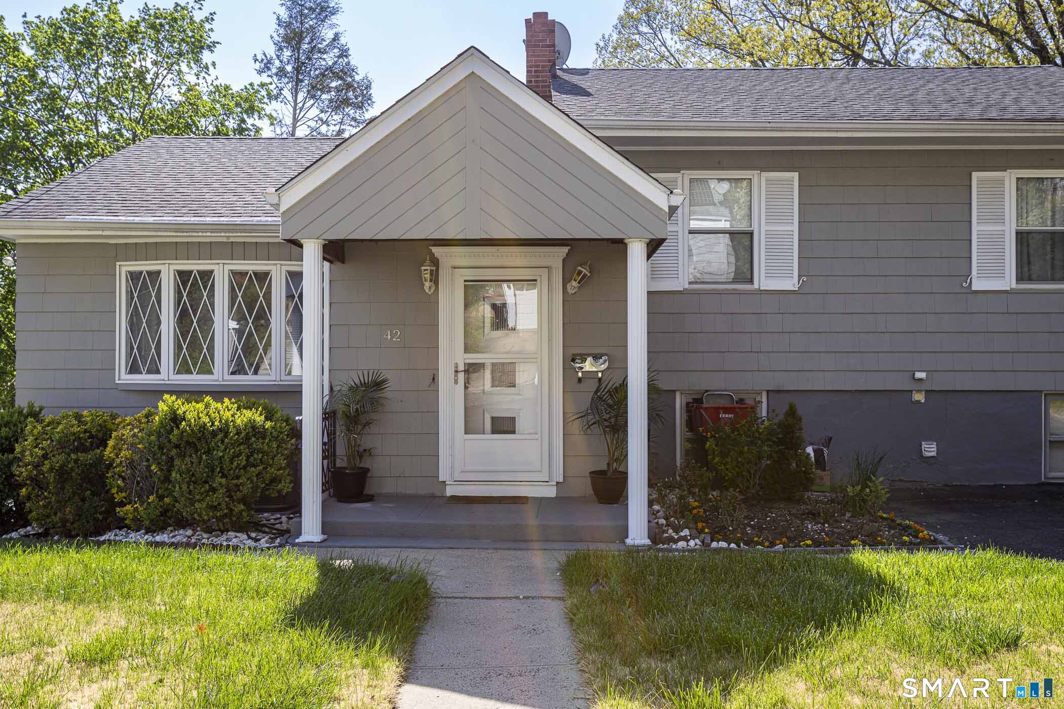 42 Coppola Terrace Derby CT 06418