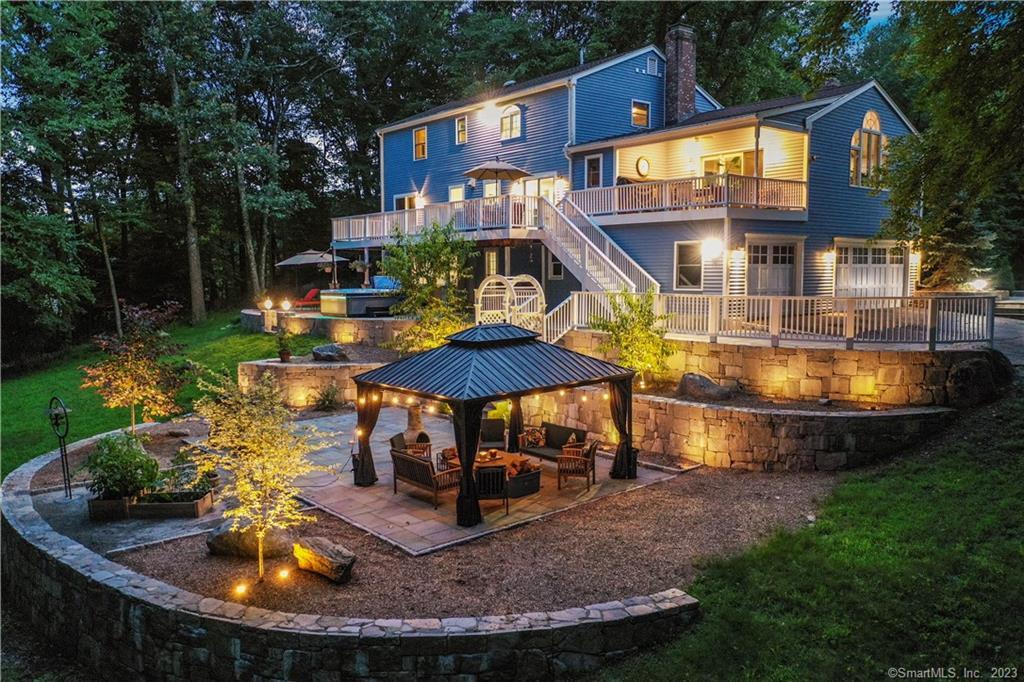 53 Leslie Lane Fairfield CT 06824